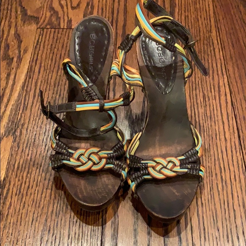 Super cute 70’s style shoes